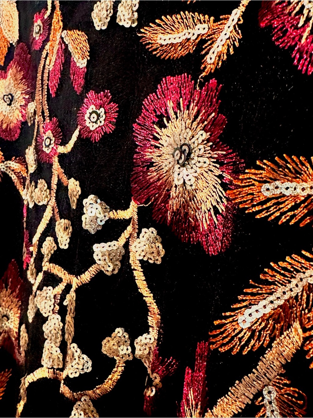 Embroidered/Sequin Floral Cocktail Dress (Med) - Picture 5 of 10